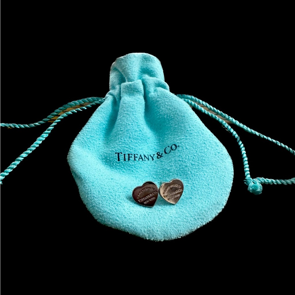 Rose Gold (Rubedo) Return to Tiffany Studs